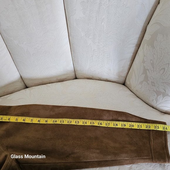 SOLD - Emporio Collection Vintage Men's XL Lined Suede Jacket with Zip Closure - Picture 13 of 14